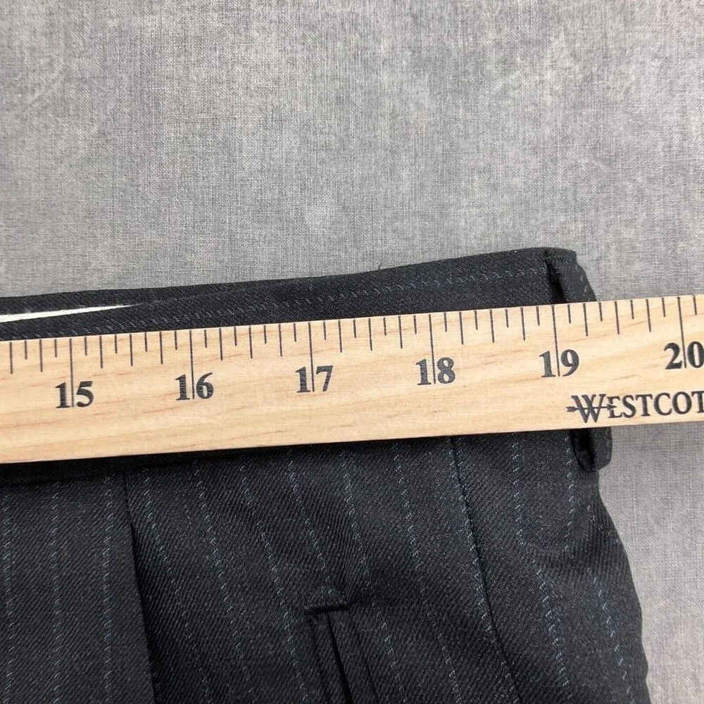 Luciano Carreli Uomo Difference Suit Men 44R 38W Gray Stripe Super 140s Wool VTG